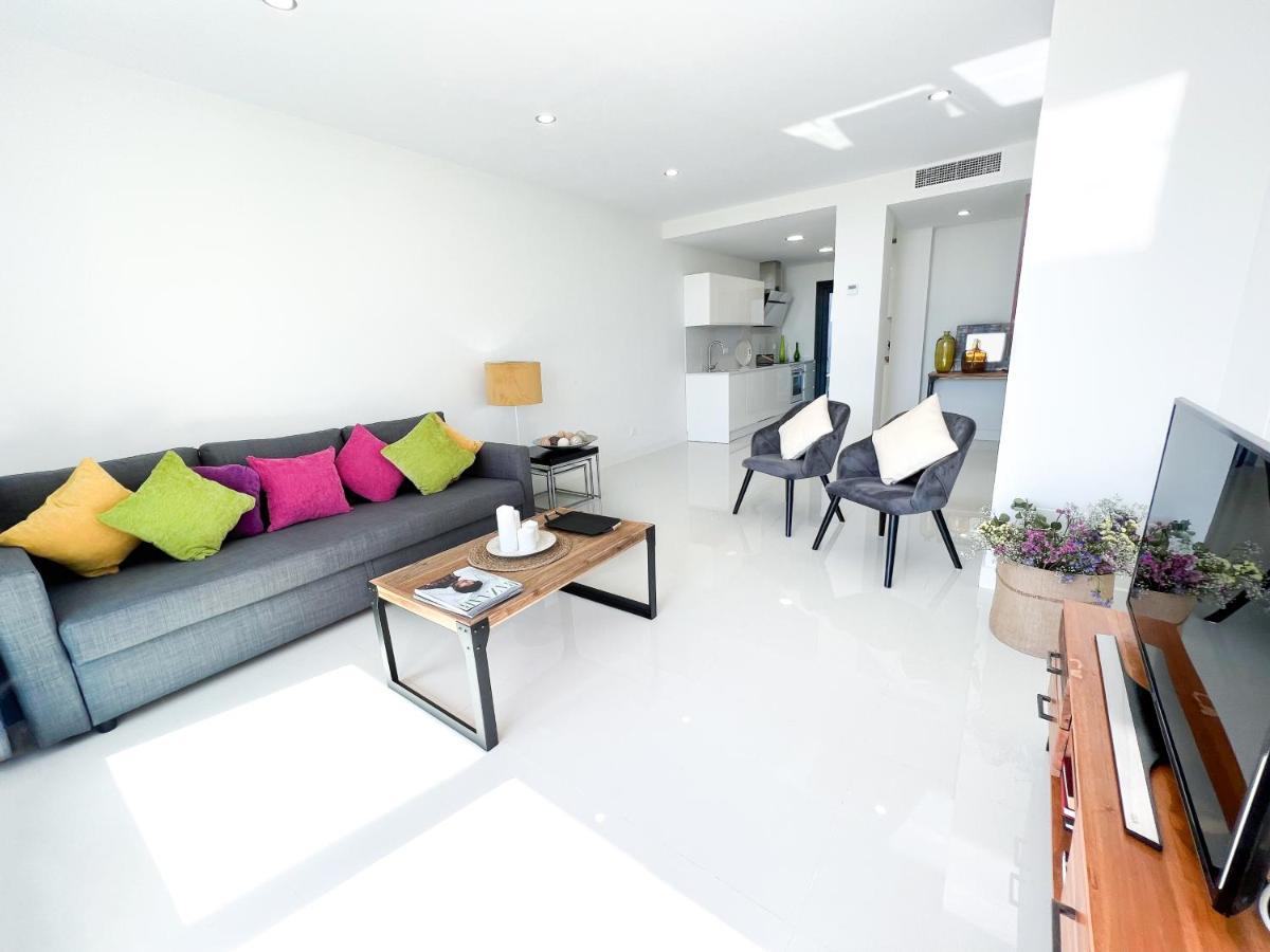 Apartment In Manilva, Just A Few Steps From The Beach Exterior foto