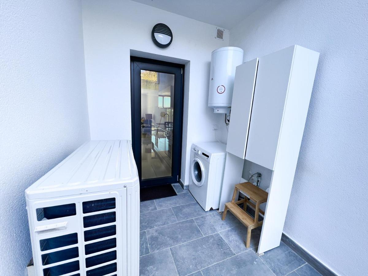 Apartment In Manilva, Just A Few Steps From The Beach Exterior foto